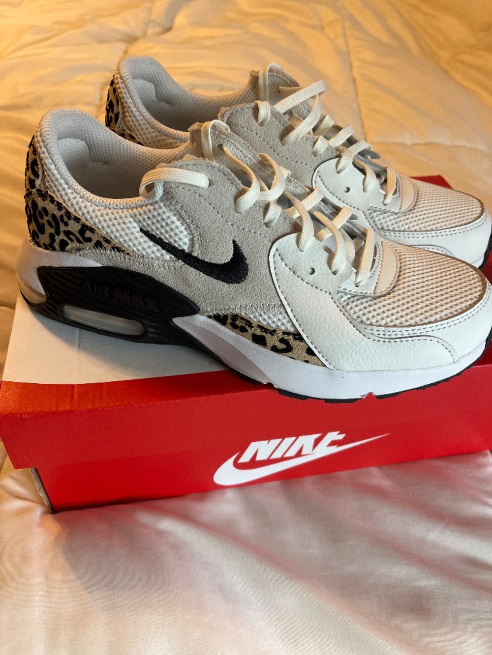 Women’s leopard Nike Air Max Excee shoe size 7